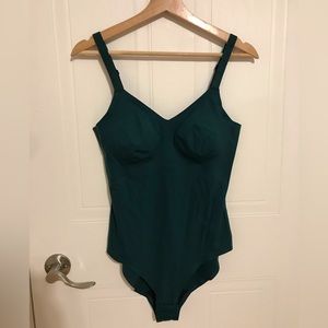 NWOT Knix LuxeLift Bodysuit Emerald in Size M+